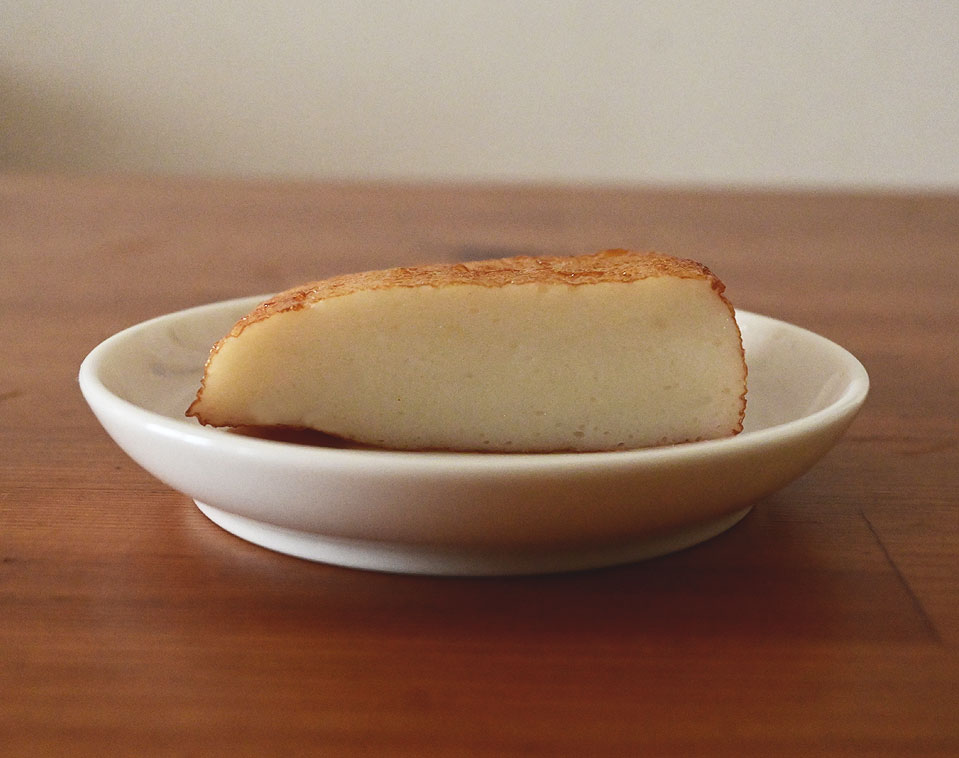 杉野屋与作の与作揚げの断面